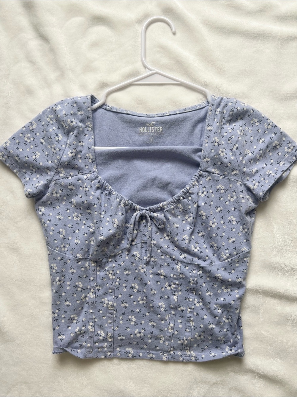 Hollister Light Lavender Floral Tie-Front Crop Top
